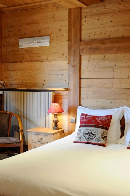 La Ferme D Emilienne Bed and Breakfast Σαλάνς Δωμάτιο φωτογραφία